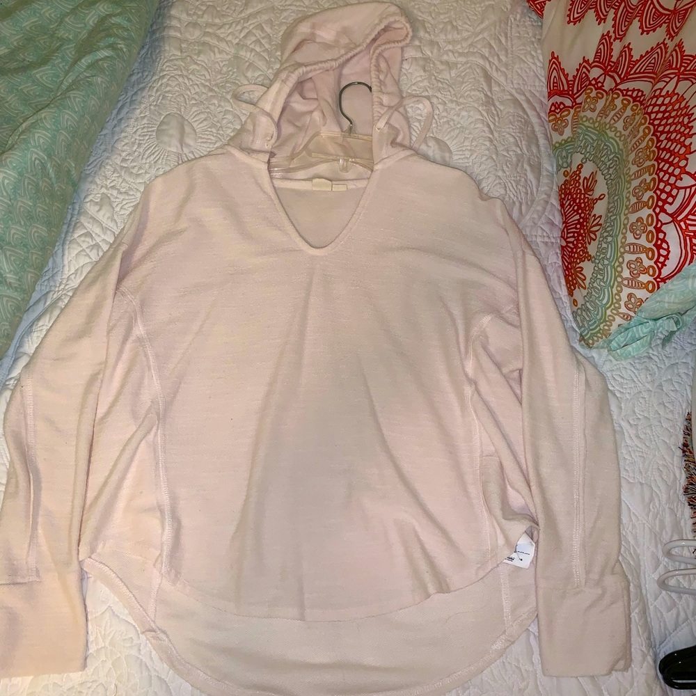 Cream Pullover